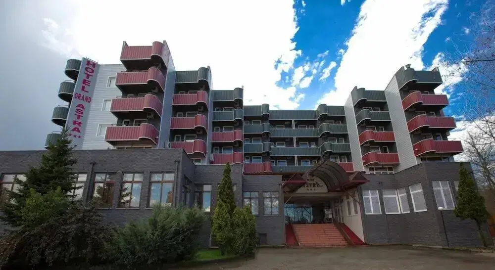 Бартын: Hotel Grand Astra Bartin