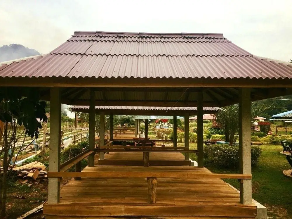 Сирача: Wongwan Farm