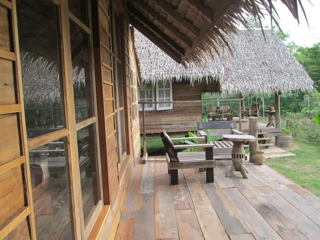 Кханонгпхра: Khaoyai Uncle Nai's Hut Resort by Avatar