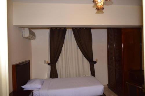 Город 6-го октября: Al Saraya October Hotel