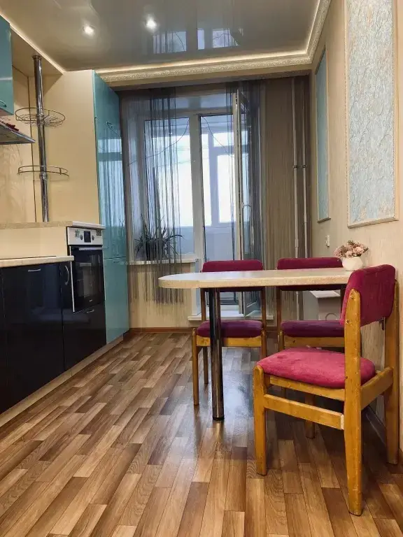 Пермь: Апартаменты Холмогорская 4Г