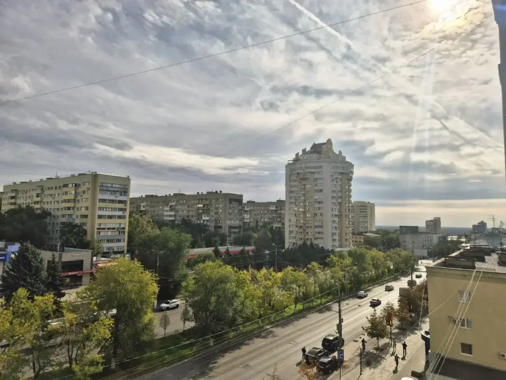 Волгоград: Квартира Просторная квартира с эркером в центре города-героя