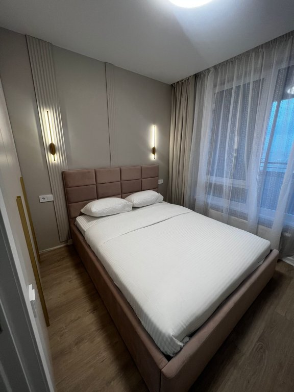 Уфа: Апартаменты в ЖК Tau House (00940)