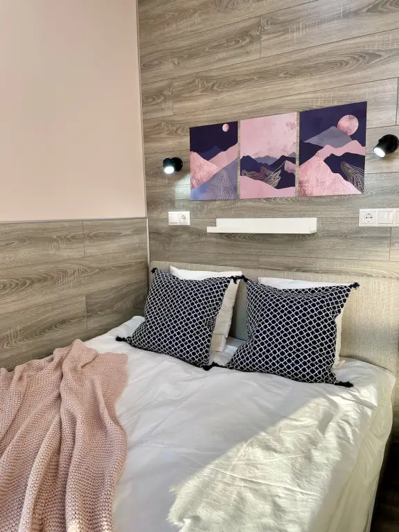 Москва: Apartments Невский 1