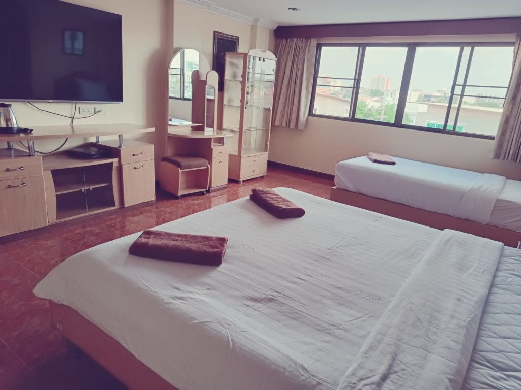 Паттайя: Отель Pauna Inn Pattaya