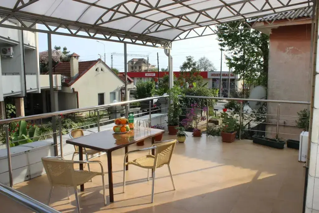 Лоо: Raysky Ugolok Guest House