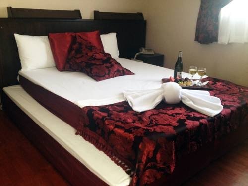 Анталья: Queen Ra Hotel