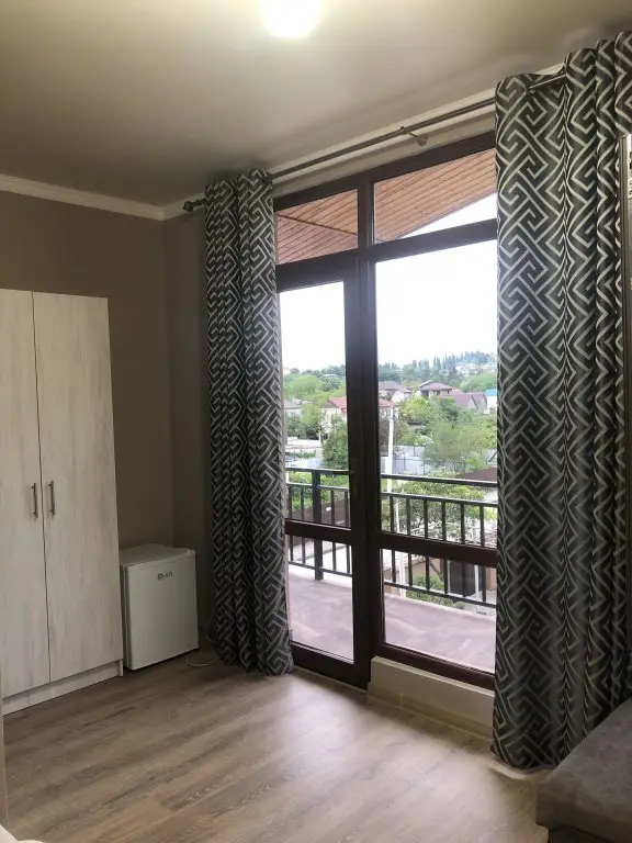 Гудаута: Гостевой дом “Ilon House”