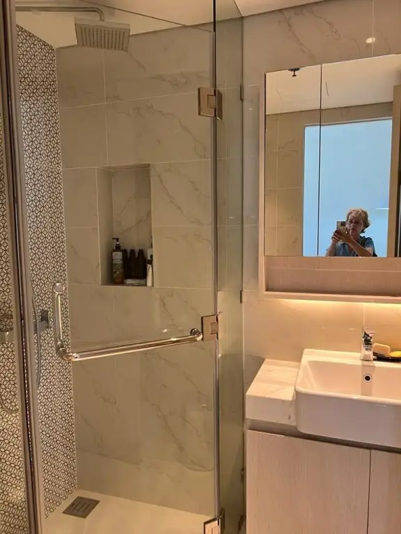 Муанг: Апартаменты Cassia Residences Laguna с террасой