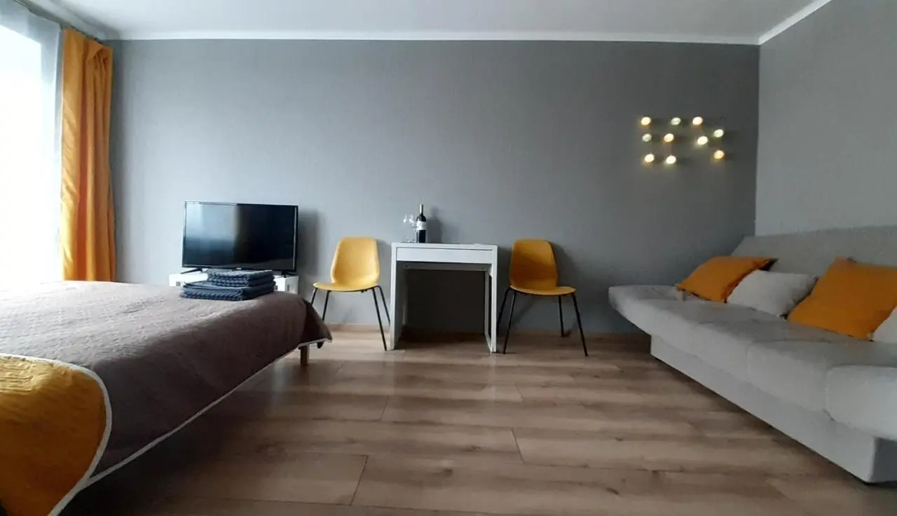 Калининград: Lemon apartment