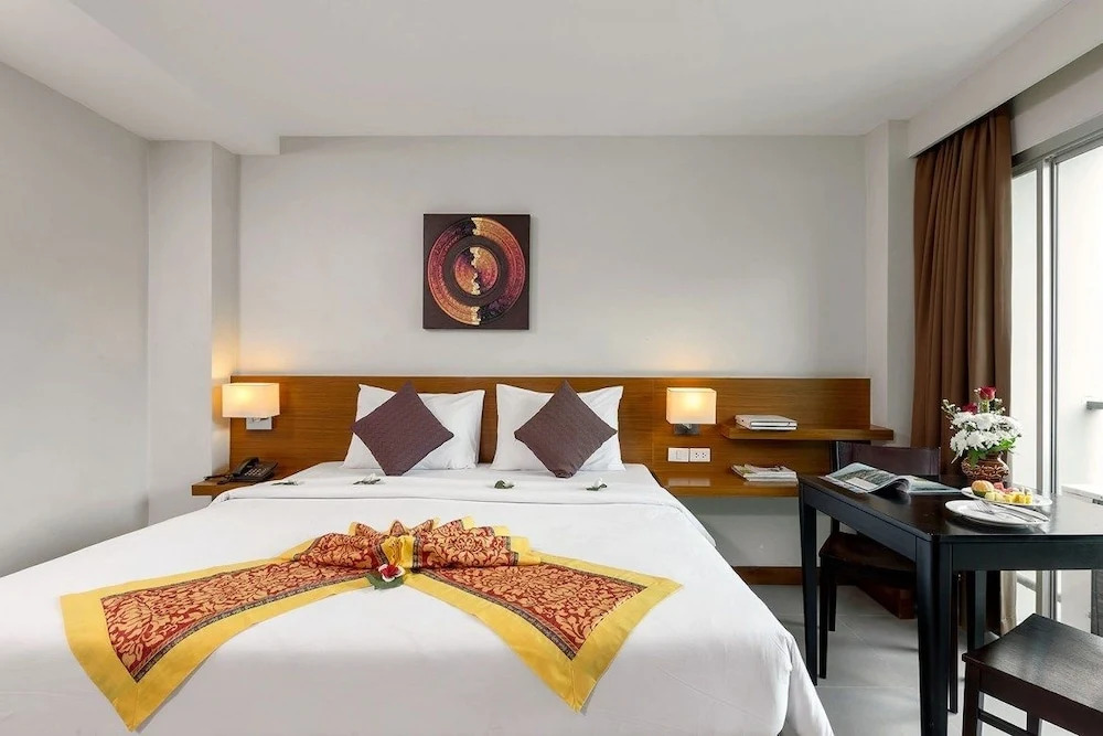 Кату: Patong Bay Residence R07