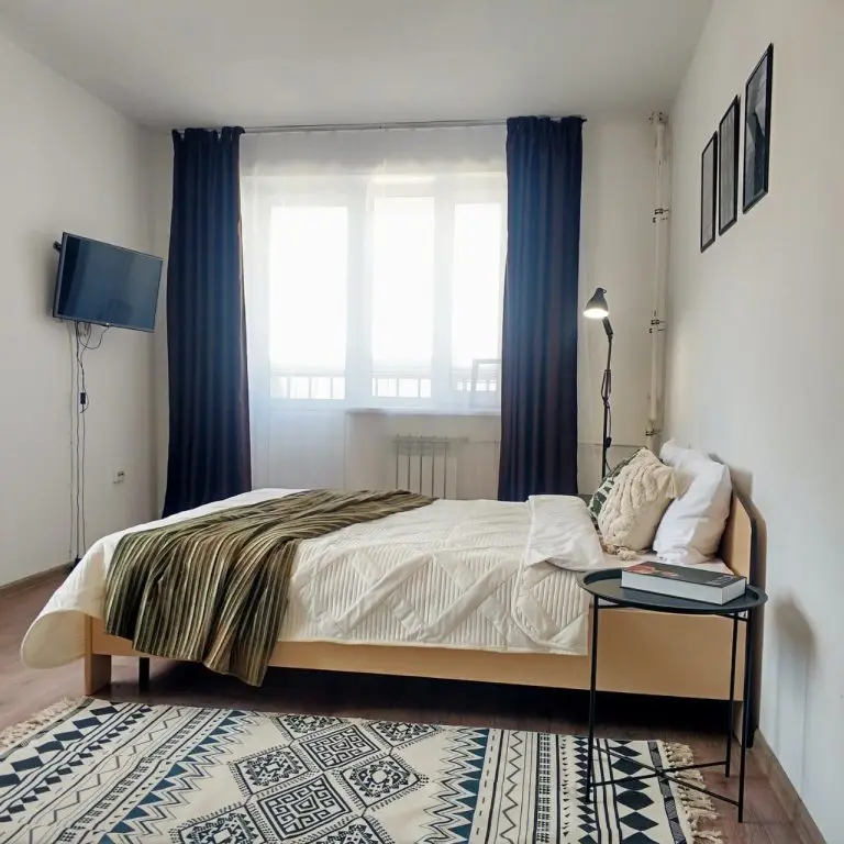 Октябрьский: Квартира SATIN Apartments на ул. Островского 38