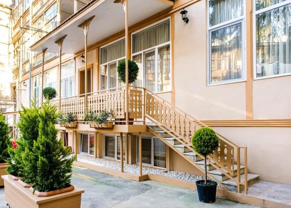 Тбилиси: BB Residence Sololaki