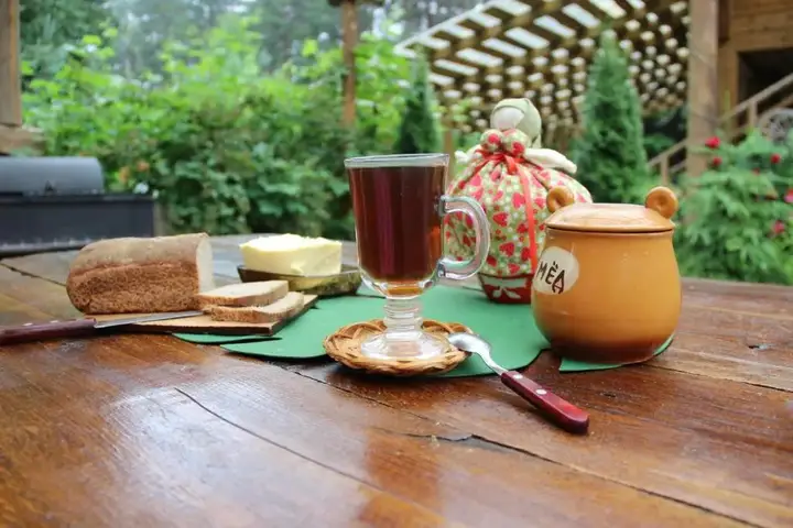 Большая Страча: Agrousadba Khutor Komarishki