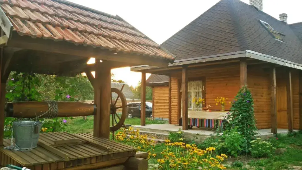 Тиховоля: Agrousadba U Leshego
