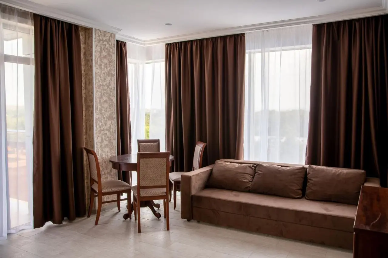 Анапа: Hotel Skybridge