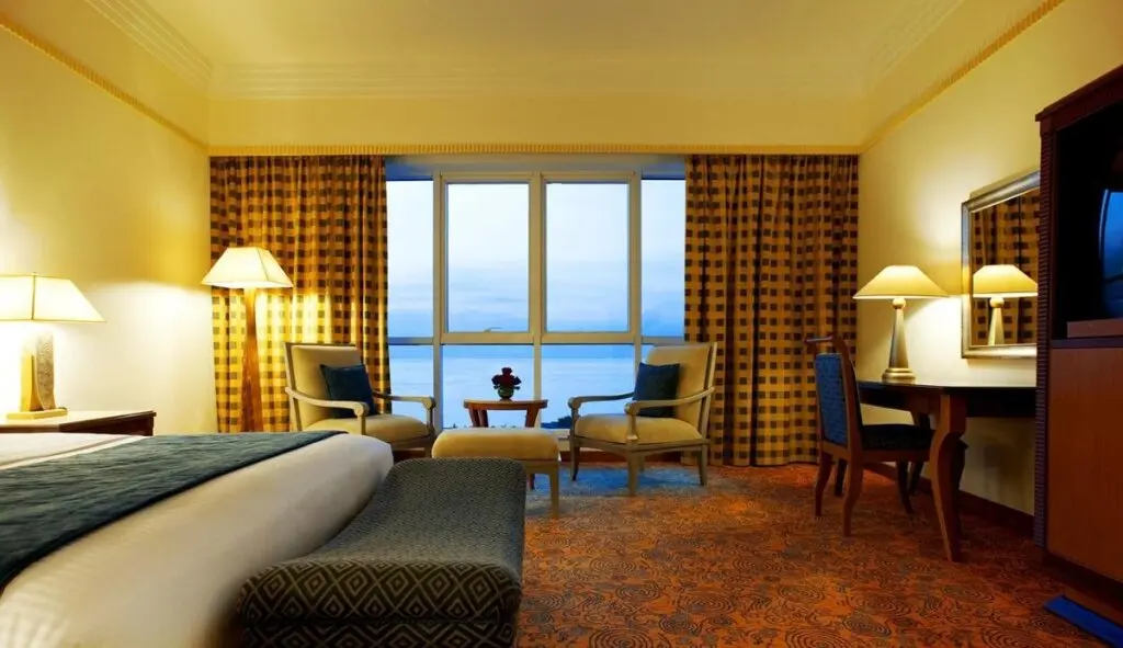 Аль-Ака: Курортный отель Le Meridien Al Aqah Beach Resort