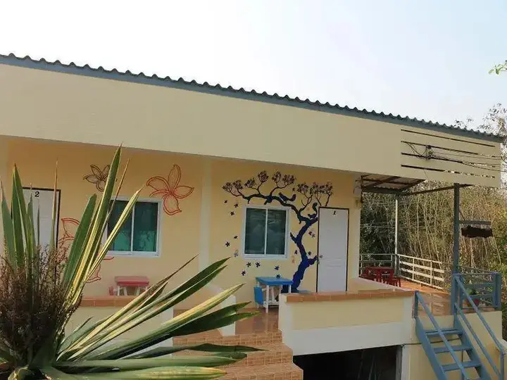 Ко Сичанг: Boat House Resort