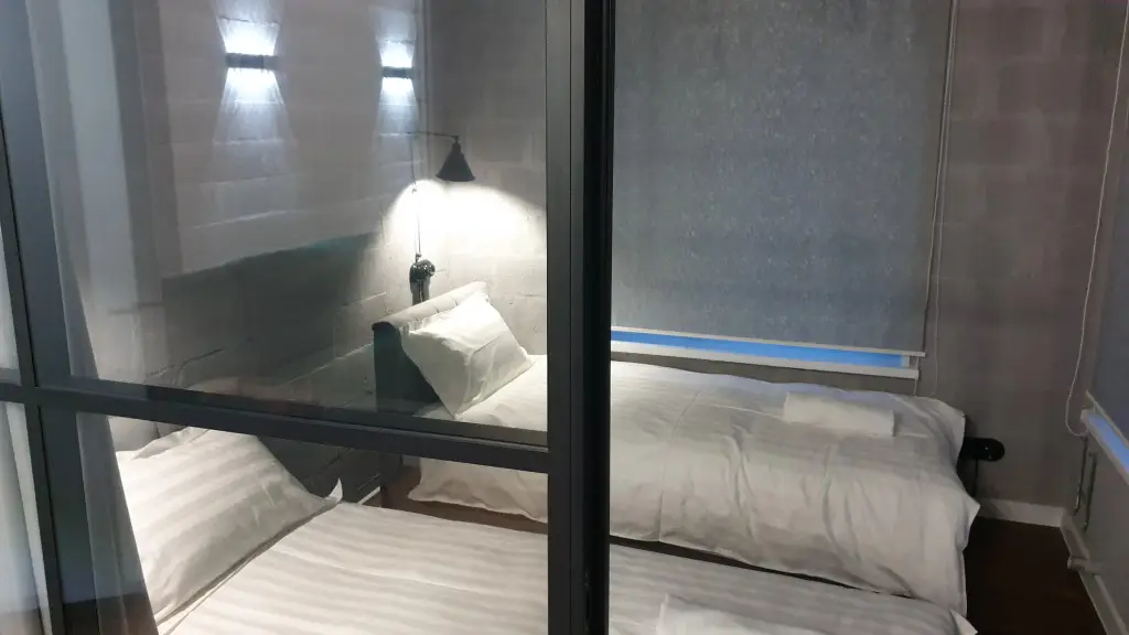 Владивосток: Апартаменты Green Lamp Downtown