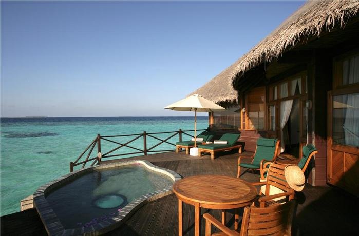 Атолл Баа: Coco Palm Dhunikolhu Maldives
