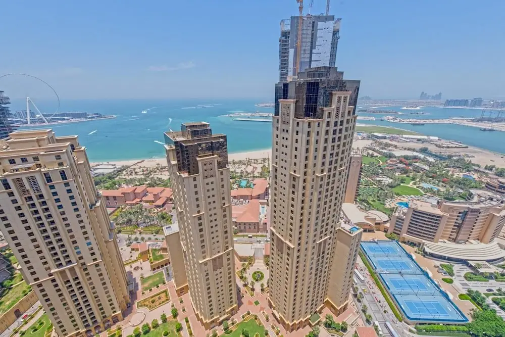 Дубай: Stunning Marina Seaview Apartment 4 BR JBR