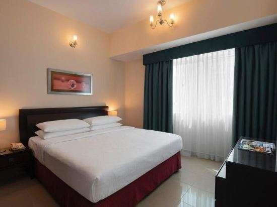 Дубай: Care Holiday Homes Apartments Al Barsha Heights (ex TIME Crystal Hotel)