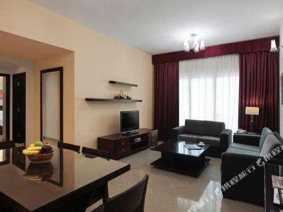 Care Holiday Homes Apartments Al Barsha Heights (ex TIME Crystal Hotel) — фото 1