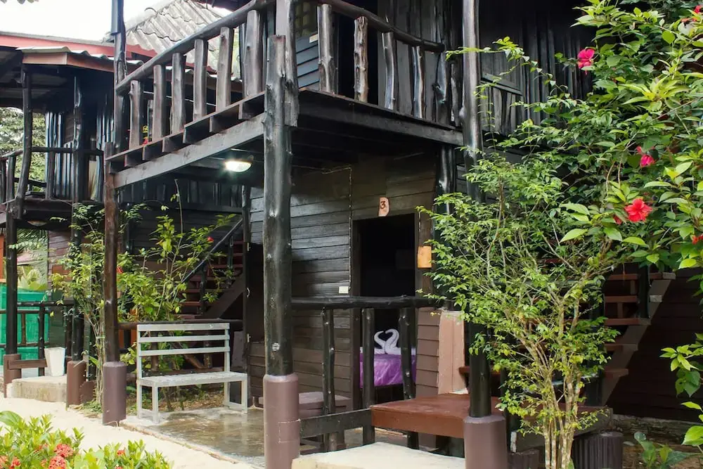 Ланта: Leaf House Bungalow - Hostel