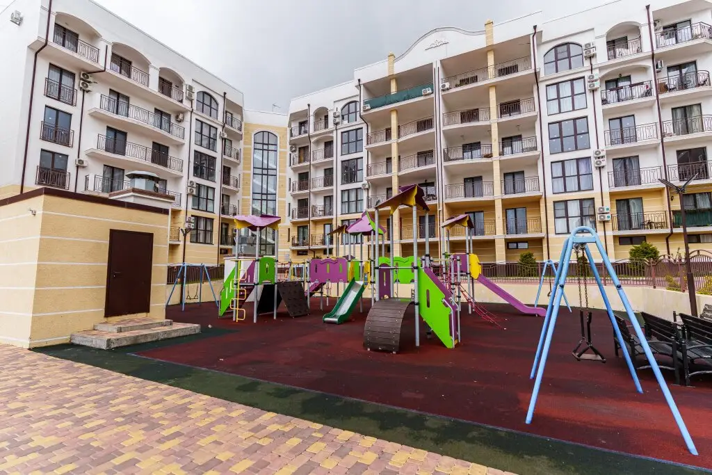 Новороссийск: LetoApart (ЛетоАпарт) по переулку Счастливый 26