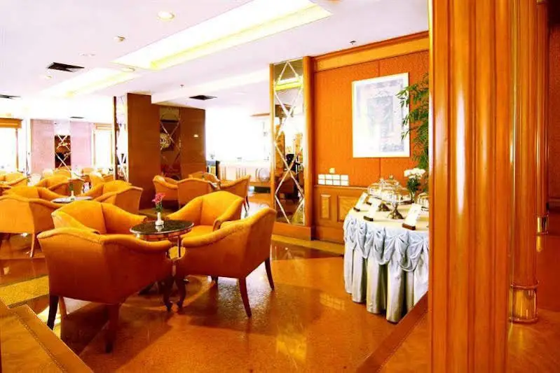Бангкок: Mtc Plus At Grand Tower Inn