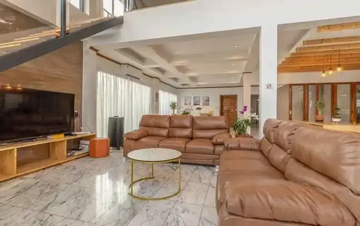 Паттайя: J2. Urban Supper Deluxe Villa 600m from beach