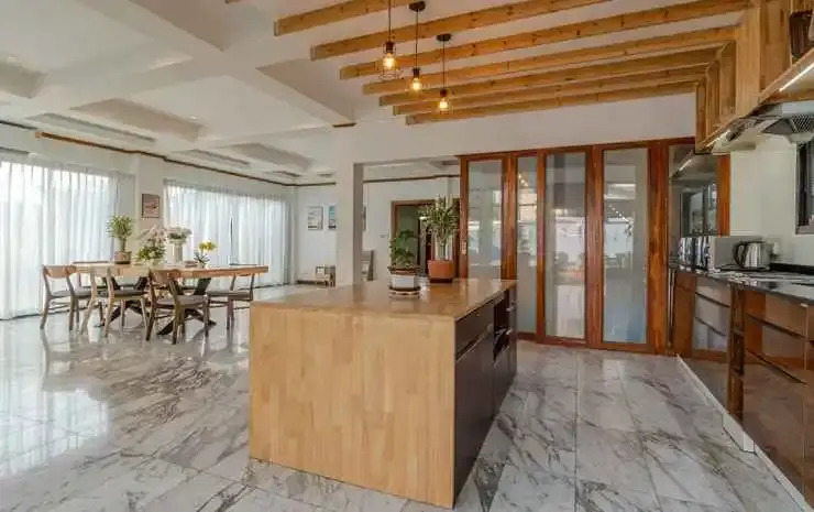 Паттайя: J2. Urban Supper Deluxe Villa 600m from beach