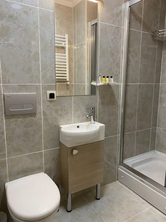Везиркёпрю: Tarihi Tashan Otel