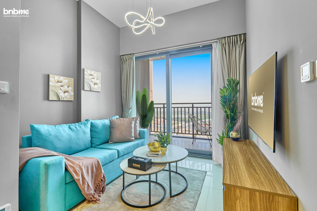 Апартаменты Bnbmehomes Cozy 1BR Suite near Burj Khalifa - 1815 — фото 1