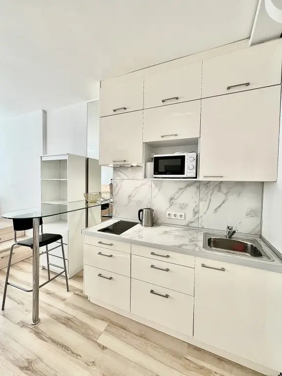 Екатеринбург: Апартаменты Pashk Inn Artek 2