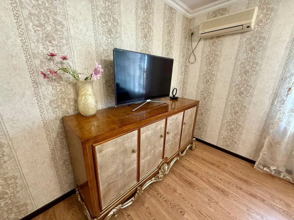 Каспийск: Апартаменты Tour House у моря