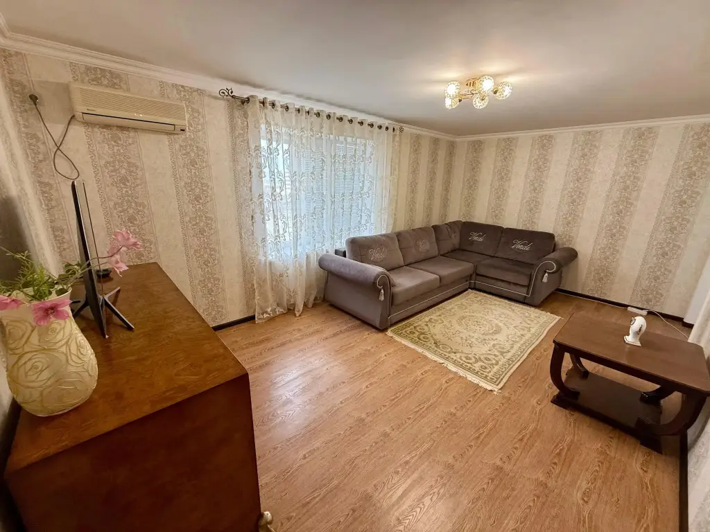 Каспийск: Апартаменты Tour House у моря