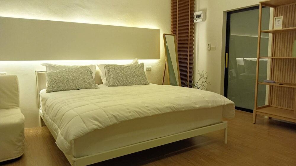 Лансака: The Box Promkiri - Hostel