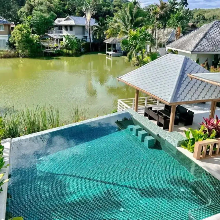 Пхукет: Lakeview Pool Villa Near the Beach- VCS1