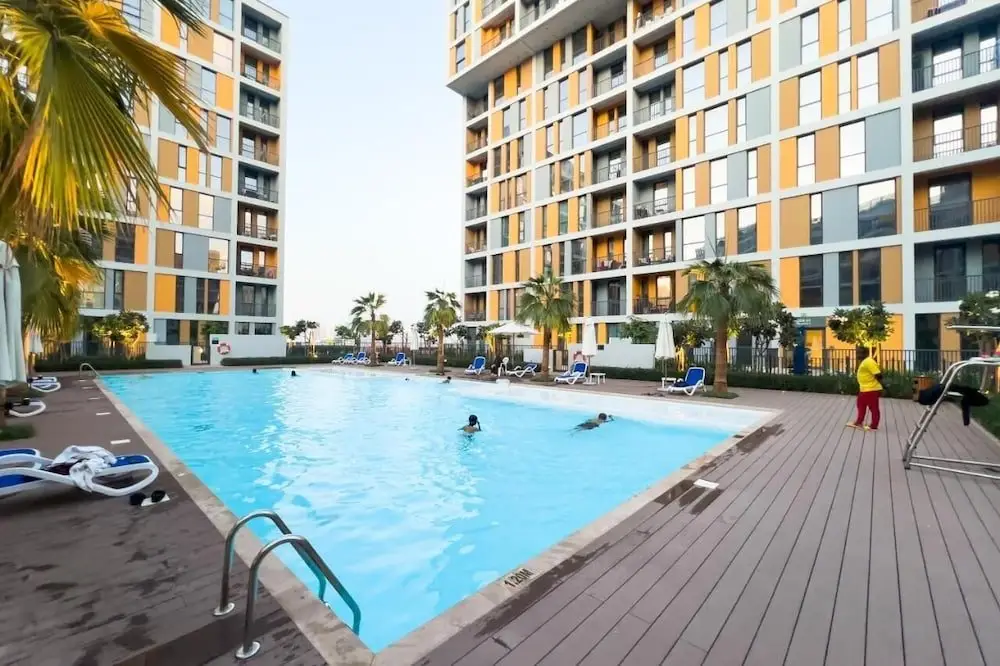 Дубай: Fresh And Quiet 1BR at Noor 4 Tower