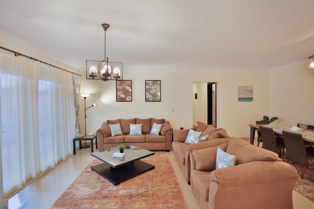 Каир: Parkside boutique 3 bedroom apartment