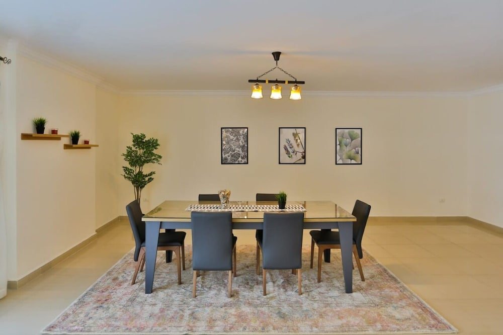 Каир: Parkside boutique 3 bedroom apartment