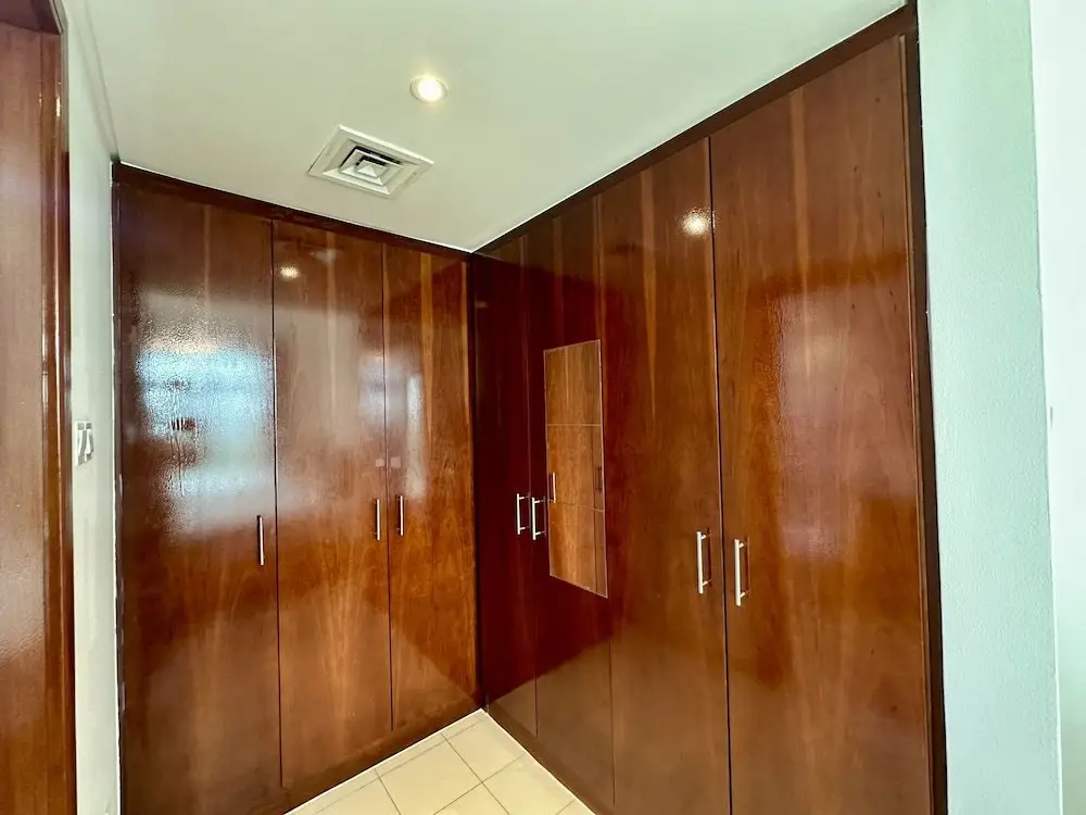 Дубай: Lux BnB I Una Tower I Lakes View