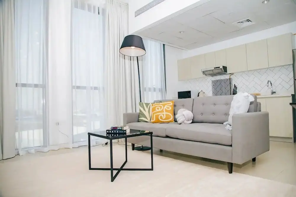 Дубай: Green community 1BR 15 min to sea