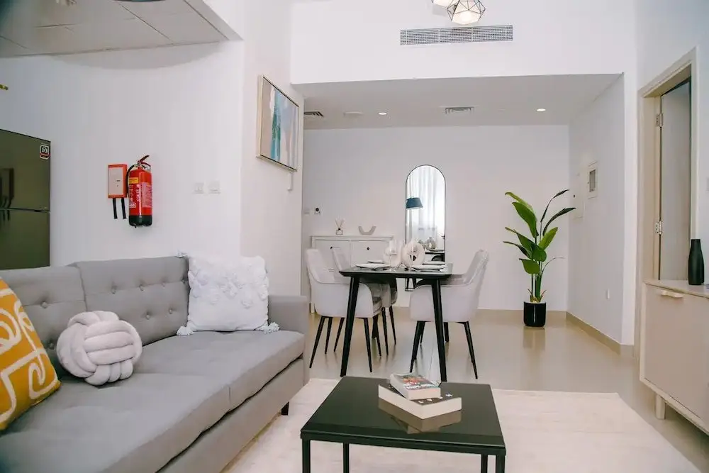 Дубай: Green community 1BR 15 min to sea