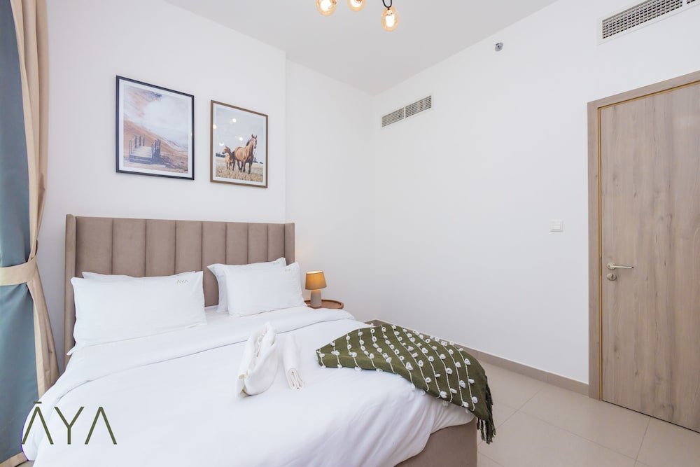 Дубай: Aya - Beverly Hills 2BR Apartment With Balcony