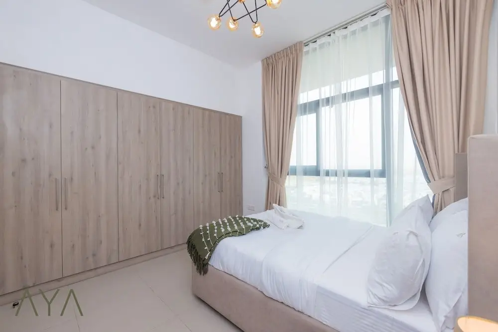 Дубай: Aya - Beverly Hills 2BR Apartment With Balcony