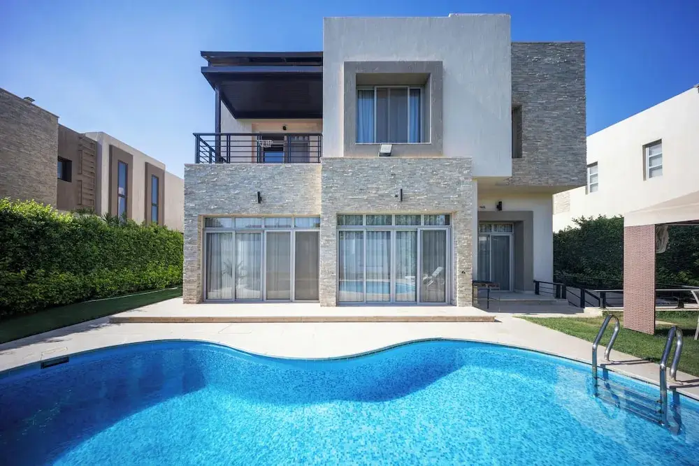 Villa With Private Pool In Beverly Hills — фото 1