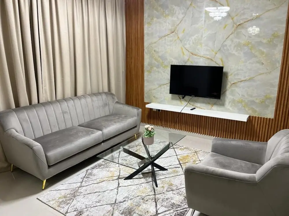 Дубай: Vacation Home in Damac Hills 2