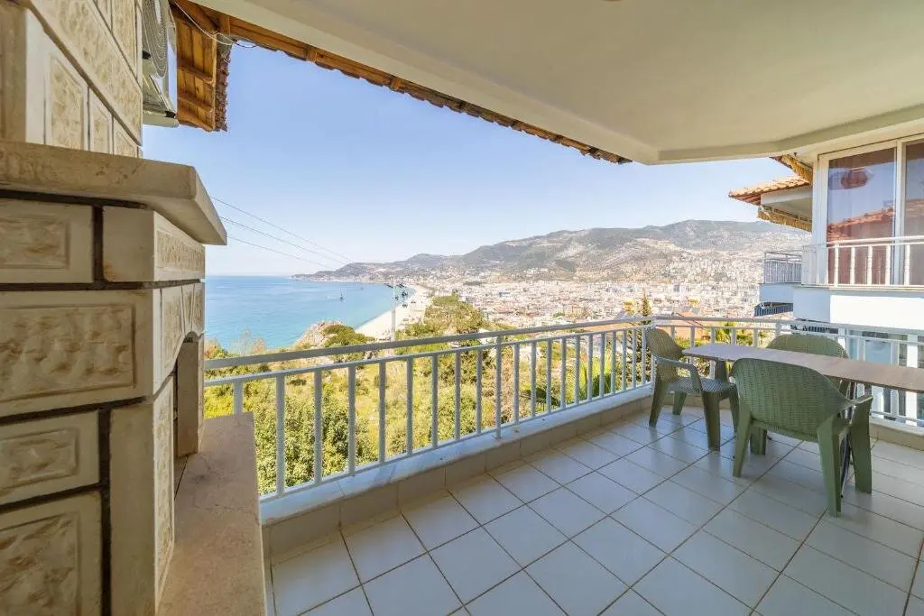Аланья: Flat With Sea Nature View and Balcony in Alanya